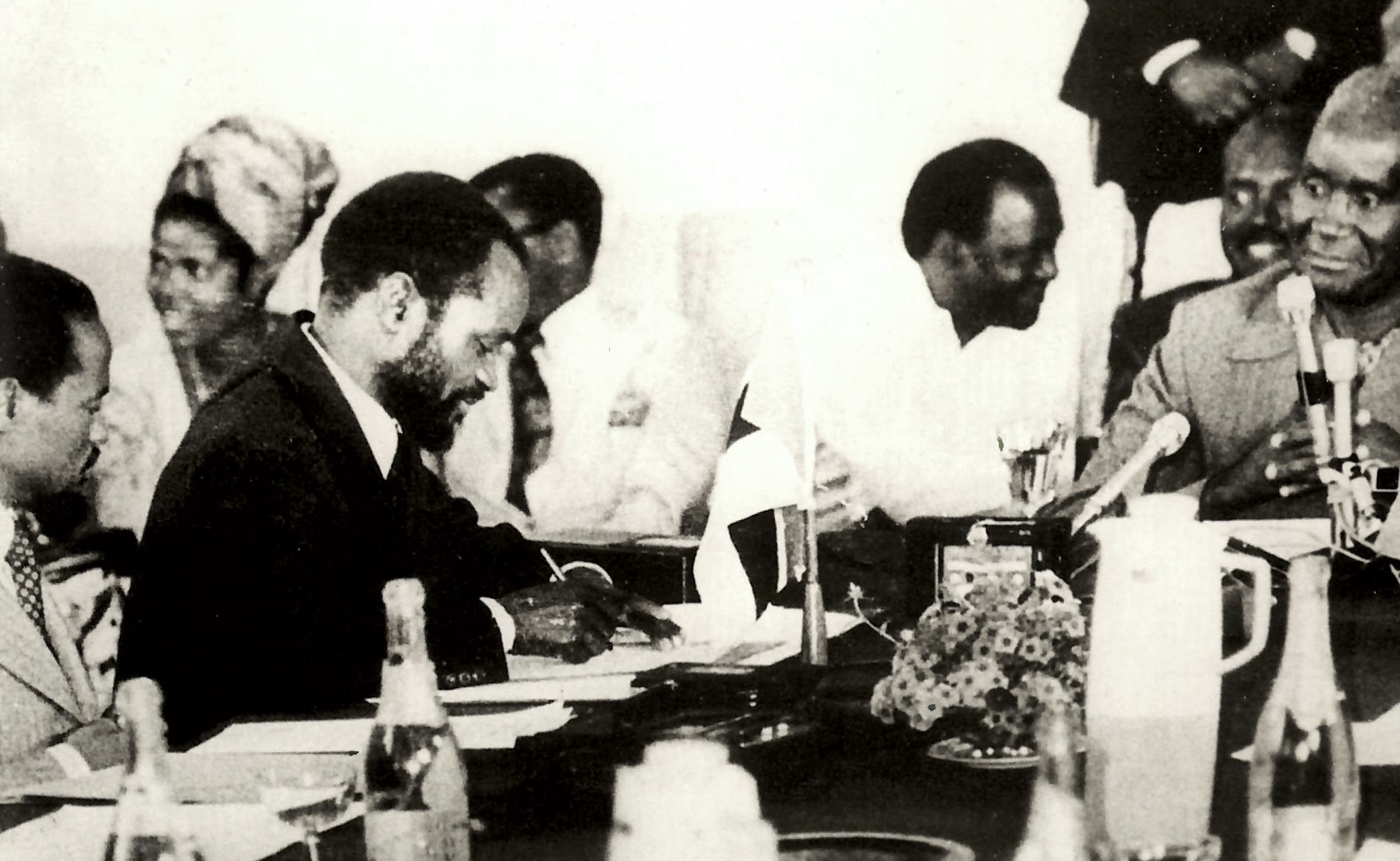 Cronologia do BM (1975 - 2015)