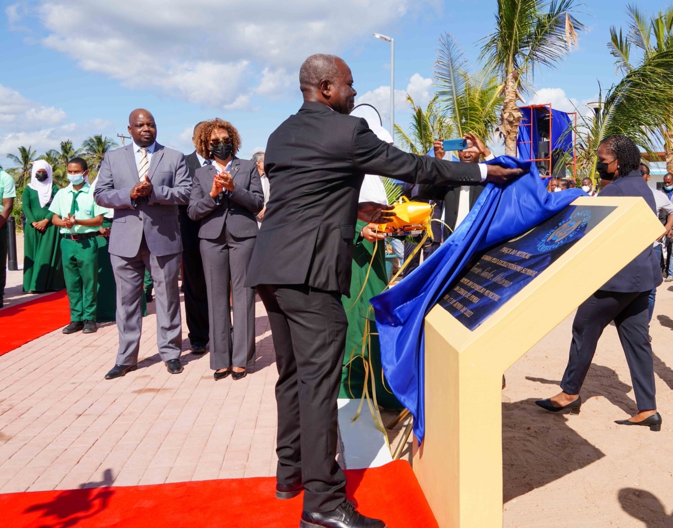 METICAL SQUARE INAUGURATED IN PEMBA - Banco de Moçambique